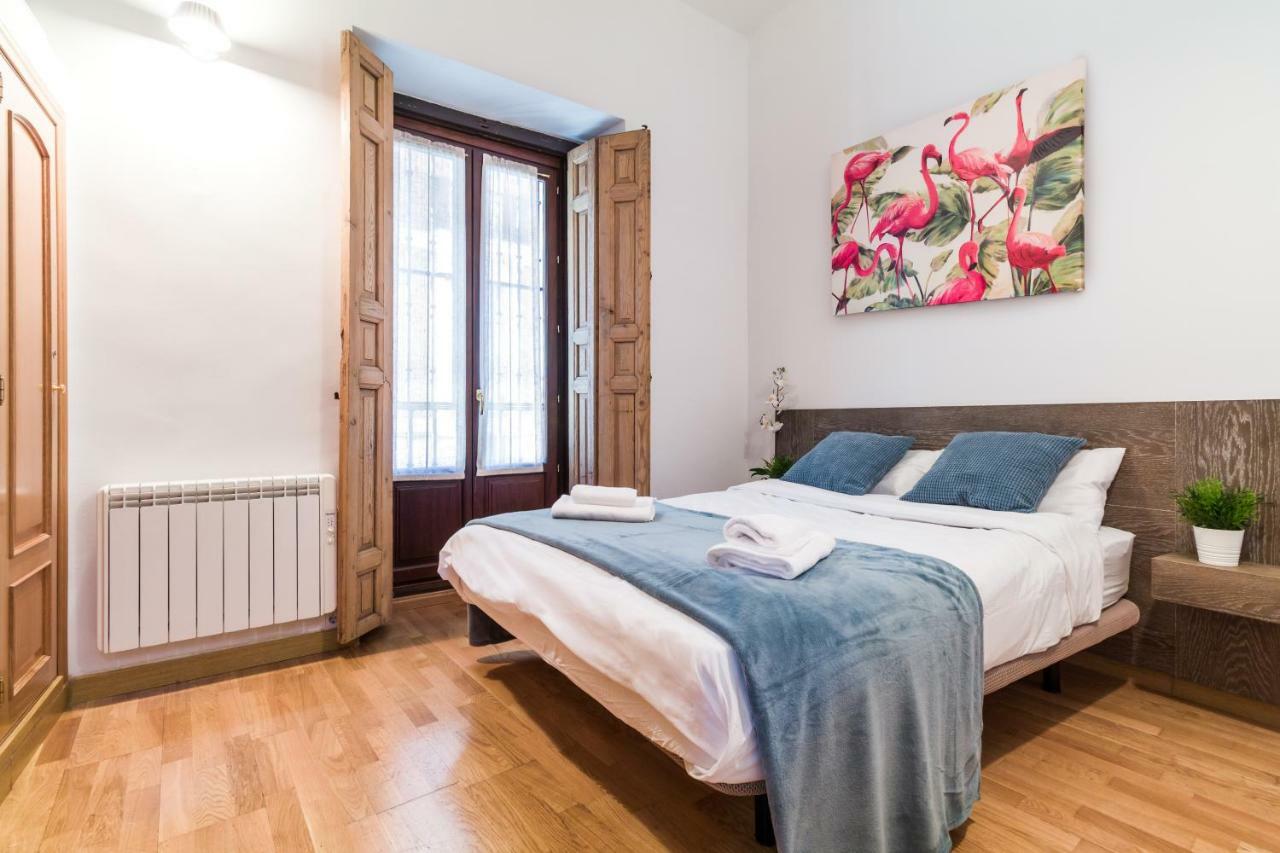 Ferienwohnung Pyr Select Plaza Mayor II Y III Madrid Exterior foto